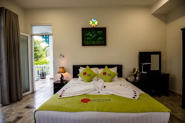 غرفة ديلوكس بسرير كوين وسرير فردي، Lucky Leaf Villa 1/5