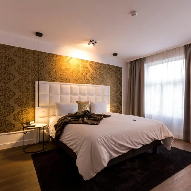 جناح جونيور بسرير كينج بإطلالة على الحديقة، Hotel Rubens - Grote Markt 2/6