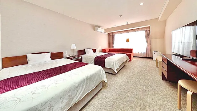 Room, Twin Beds, 1 Single and 2 Double Beds، Hotel 21 2/3
