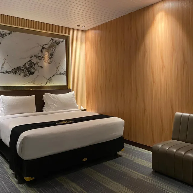 غرفة بسرير كينج، Avery de Grand City Hotel Bandung 1/3