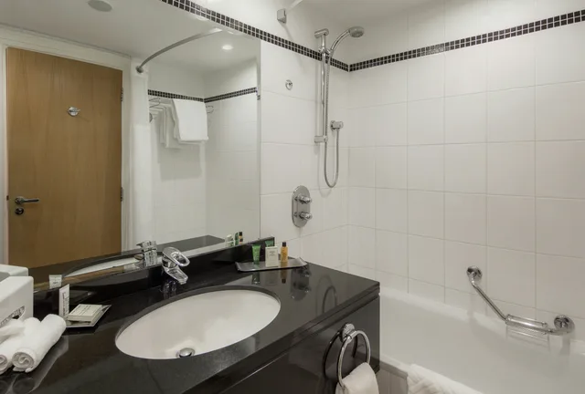 غرفة بسريرين منفصلين، Hilton Dublin Airport 3/8