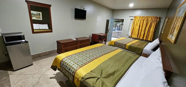 غرفة سوبيريور بسرير كينج، Texas Inn and Suites - Rio Grande Valley 10/10