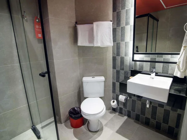 شقة بسرير كوين، Ibis Curitiba Batel 7/7