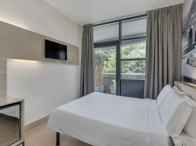 غرفة سوبيريور بسرير مزدوج، B&B Hotel Como Camerlata 1/2