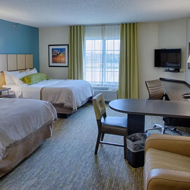 Studio, Suite, Queen Bed, Sofa, Candlewood Suites Fargo N Dakota State University 2/10