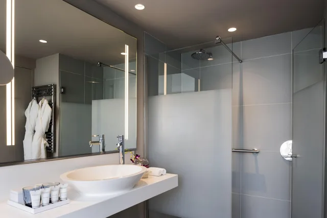 Deluxe, Sea or Harbor View، Cures Marines Hotel Thalasso & Spa Trouville - MGallery Collection 5/9
