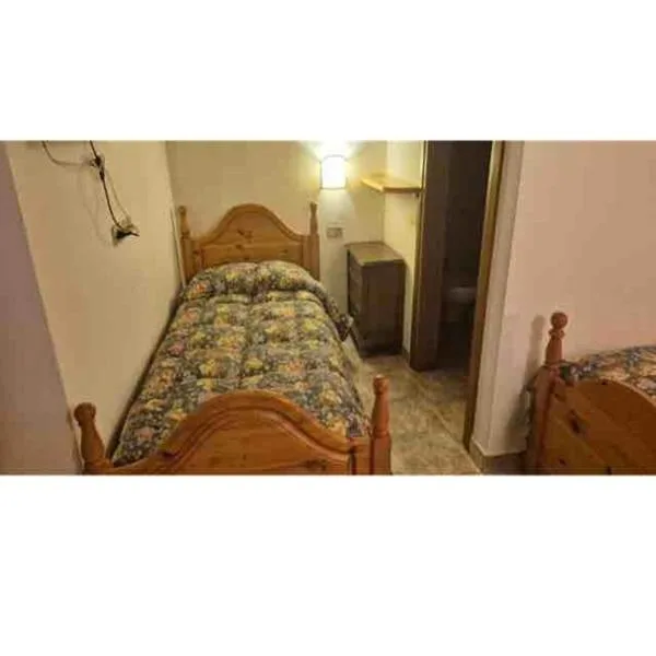 غرفة بسريرين منفصلين بحمام خاص، GH Hotel Fratazza 2/3