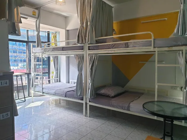 سكن مشترك مختلط بستة أسرّة وأسرّة بطابقين بحمام مشترك، Me U 2 Hostel - Adults Only 5/5