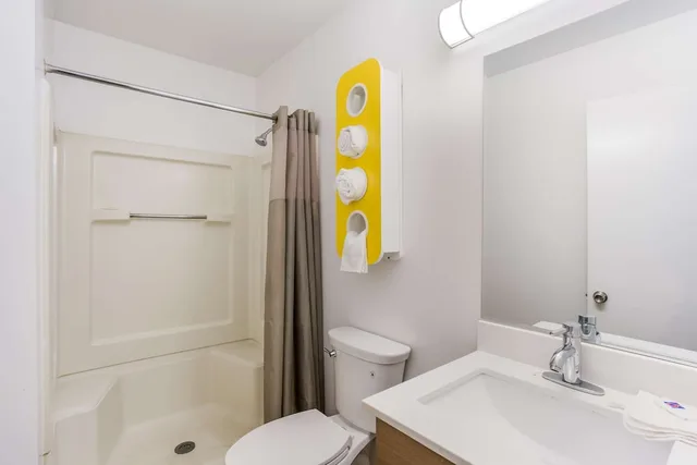 غرفة ديلوكس بسريرين مزدوجين بمطبخ صغير للمدخنين، Studio 6 Extended Stay - Jacksonville, FL - South 3/6