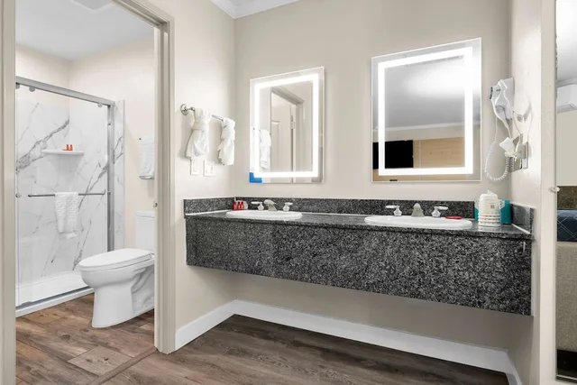 غرفة قياسية بسرير كوين لذوي الإعاقة، SureStay by Best Western San Francisco Marina District 2/2