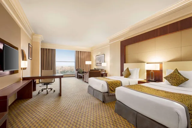 غرفة ديلوكس بسريرين منفصلين، ويندام جاردن الدمام(Wyndham Garden Dammam Hotel) 2/2