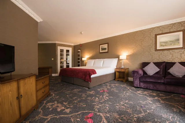 غرفة بسرير مزدوج بإطلالة على الحديقة، Kingsmills Hotel 2/3