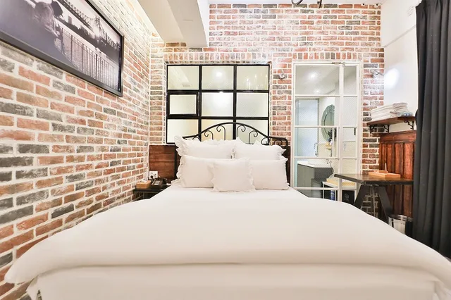 Suite, Double Bed, February Hotel Hwanggeum 3/10