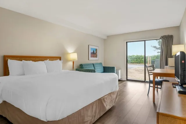 غرفة قياسية بسرير كينج، Rodeway Inn Saint John Fairville 2/7