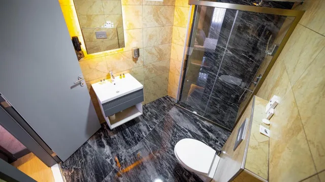 غرفة ديلوكس ثلاثية، Blue Marina Hotel & SPA 4/4