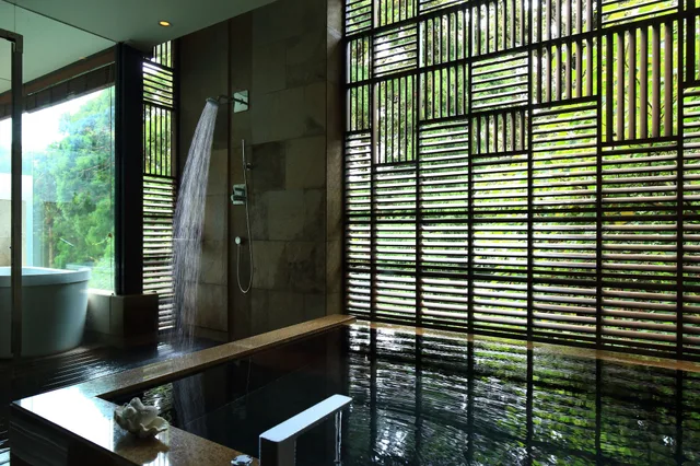 جناح بسرير كينج بإطلالة على البحر، Sankara Hotel & Spa Yakushima 4/6