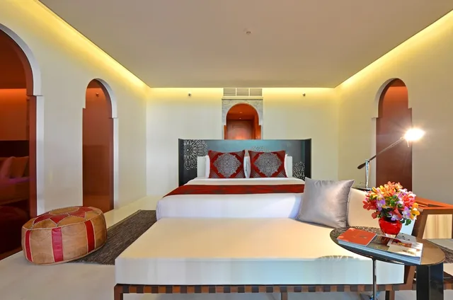 Pool, Suite، Marrakesh Hua Hin Resort And Spa 8/8