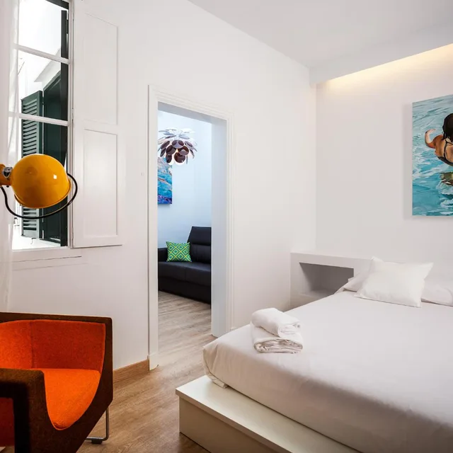 جناح، Cheap&Chic Hotel 1/10