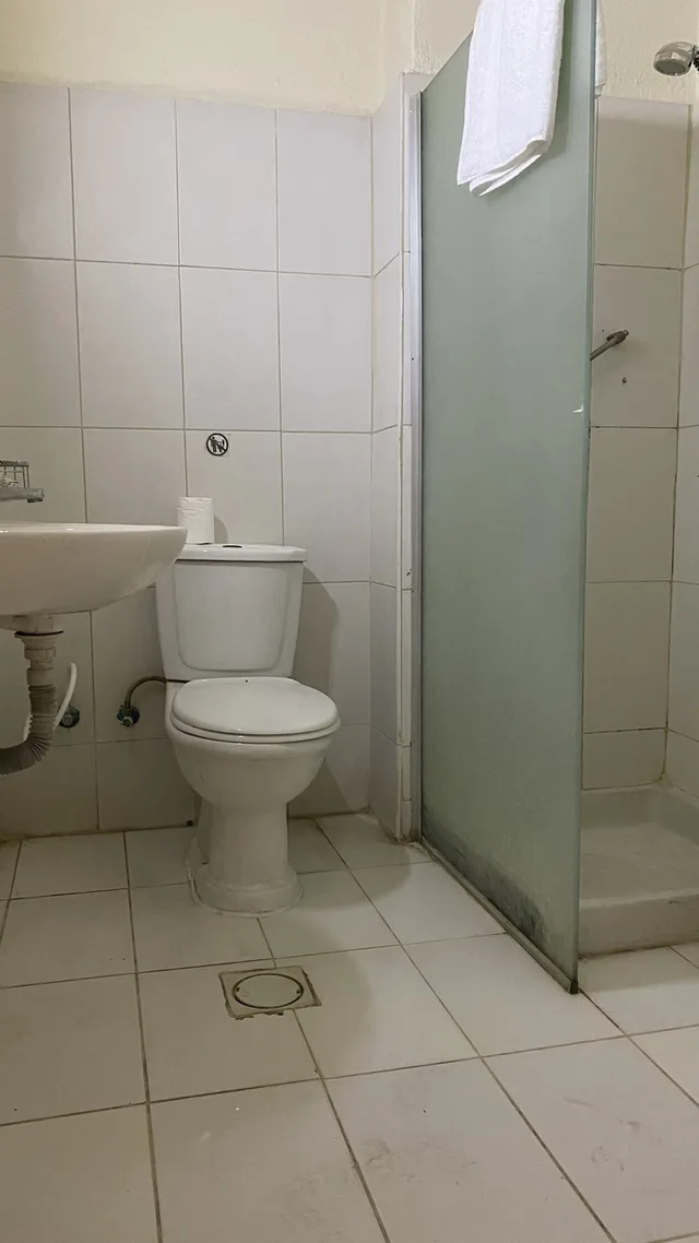 غرفة رباعية بأربعة أسرّة، Newpark Hotel Amman 5/8