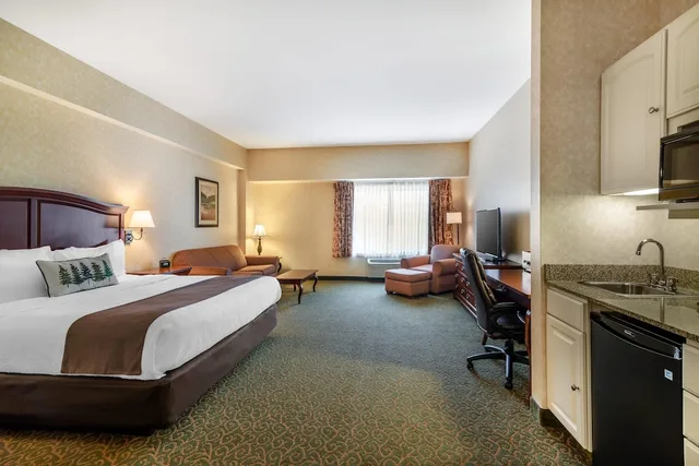 جناح بسرير كينج، Maine Evergreen Hotel Ascend Hotel Collection 4/10