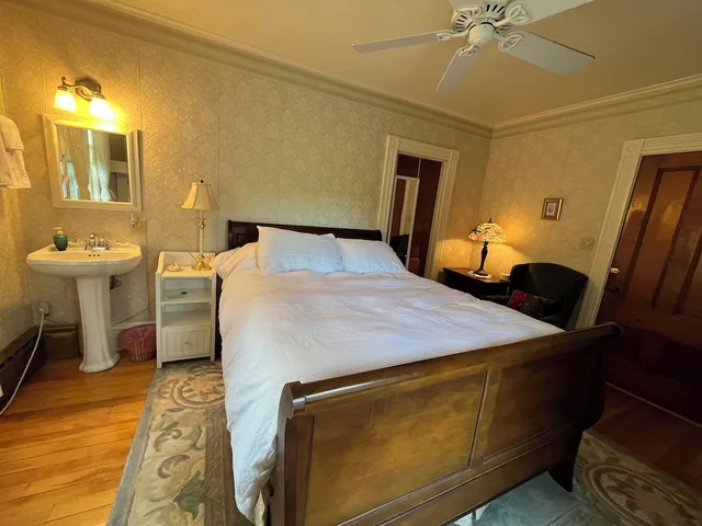 غرفة كلاسيكية بسرير كوين بإطلالة على الحديقة، Cheney House 3/9