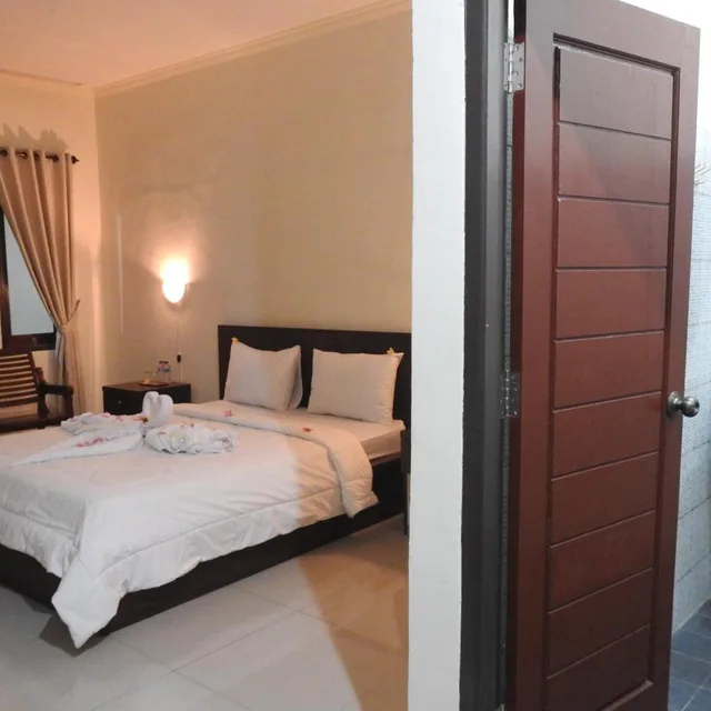 Superior, King Bed, D' Batur Hotel 6/10