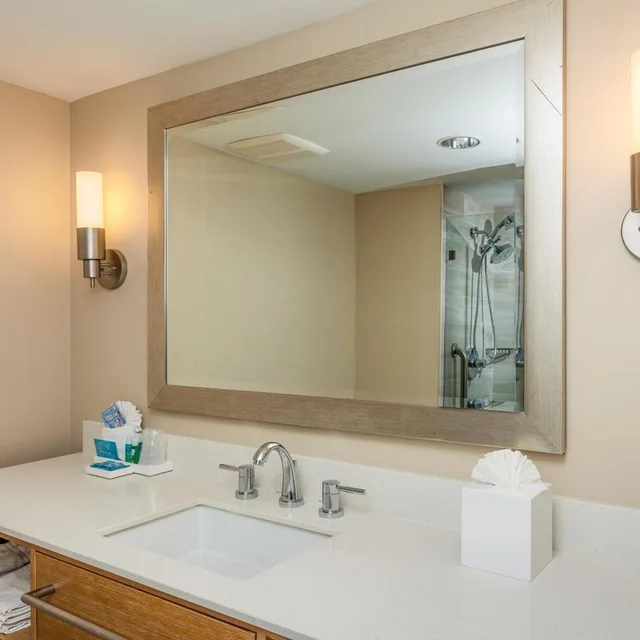 غرفة بسرير مزدوج لذوي الإعاقة، Holiday Inn Express and Suites La Jolla - Windansea Beach 3/4