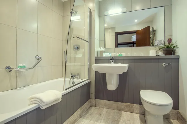 Signature, Double Bed, Garden View, Bathtub, Ardagh Hotel And Restaurant 3/3