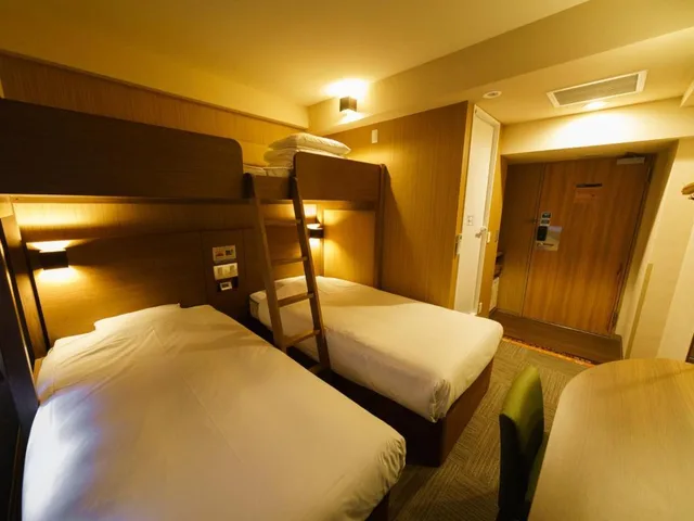 غرفة ثلاثية، Super Hotel Lohas Ikebukuro-Eki Kitaguchi 2/3