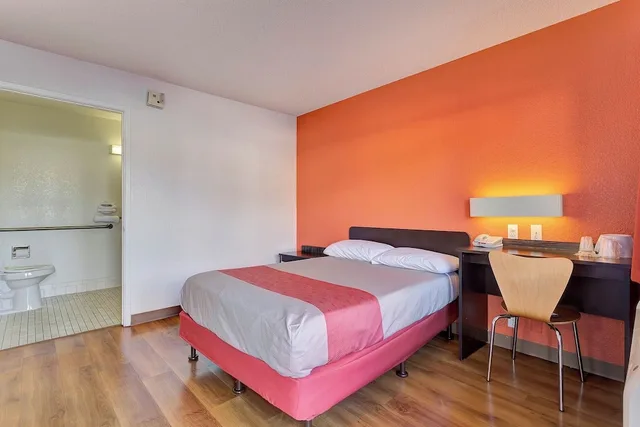 غرفة ديلوكس بسرير كوين، Motel6 Santa Rosa - South 6/10