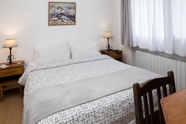 غرفة سوبيريور بسرير كوين، Premier Bariloche 1/5