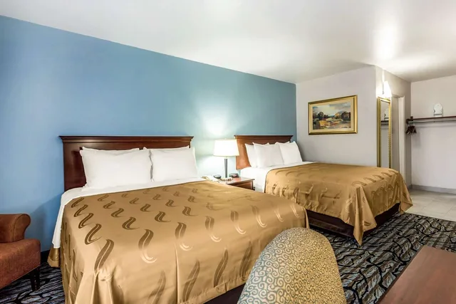 غرفة بسريرين مزدوجين لذوي الإعاقة، Quality Inn Fort Mill near Carowinds Blvd. 3/3