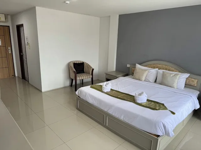 غرفة سوبيريور بسرير مزدوج، Blue Garden Resort Pattaya 2/10