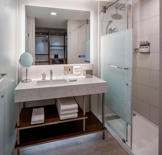 Room, 2 Queen Beds, City and River View، Hyatt Regency Portland At The Oregon Convention Center 9/10