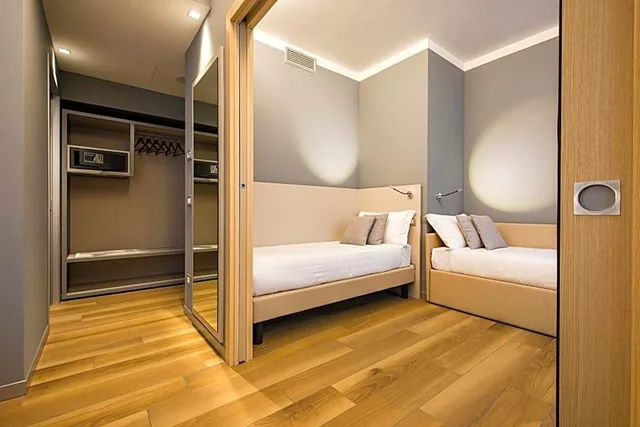 غرفة قياسية رباعية، 43 Station Hotel 2/2