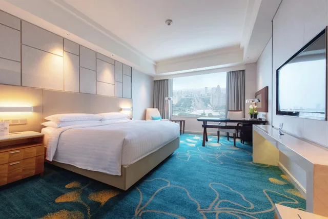 غرفة إليت بسرير كينج، Renaissance Suzhou Hotel 2/4