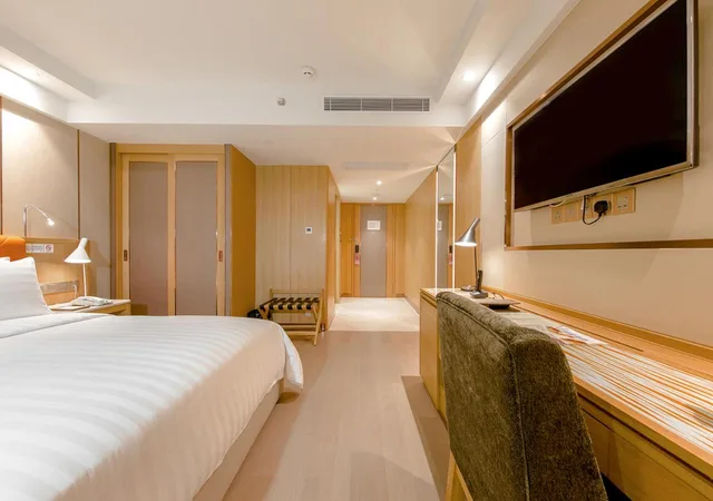 غرفة سوبيريور بسرير كوين، Royal Dragon Hotel 3/10