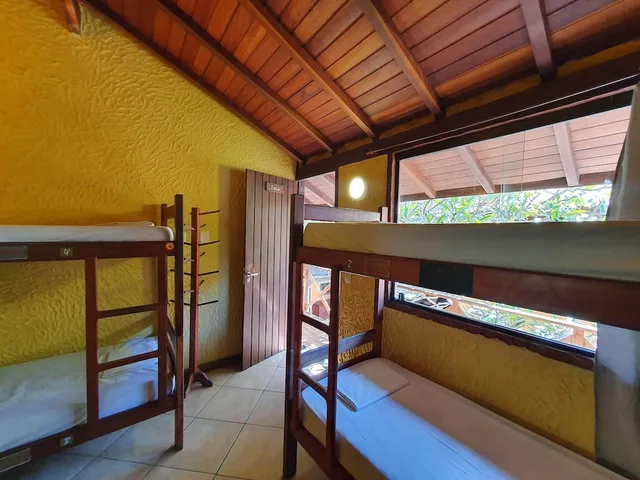 Female Dorm, Female Only, Traditional، Bamboo Buzios Hostel 4/7