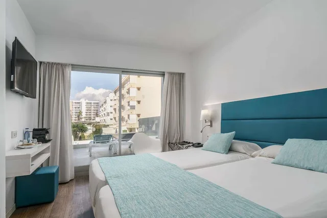 Superior, Single, Double Bed, Terrace, Hotel Alua Leo 2/5