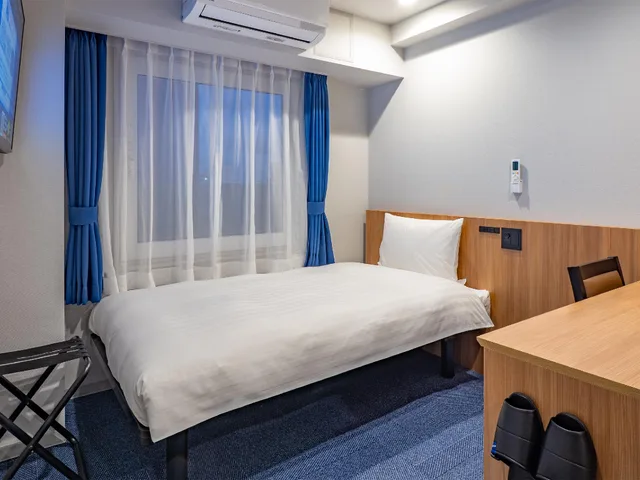 Room, Single, Large, Toyoko Inn Sendai Higashi Guchi No 1 1/4