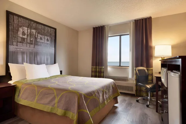 غرفة بسرير كوين، Super 8 by Wyndham Bethany MO 2/2