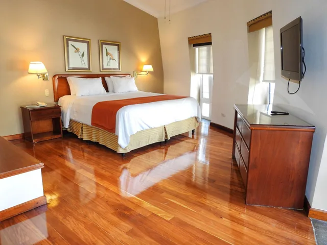جناح ديلوكس، HOTEL SAN CARLOS 6/10