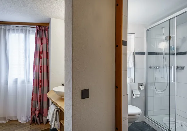 شاليه قياسي بسريرين منفصلين، Hotel Alpenblick 7/7