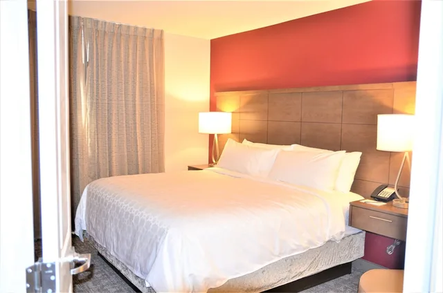 جناح استوديو بسرير كوين مع أريكة بمطبخ، Staybridge Suites Hillsboro South 2/7