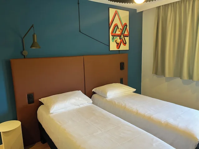 غرفة قياسية بسريرين منفصلين، Ibis Cambrai 2/4
