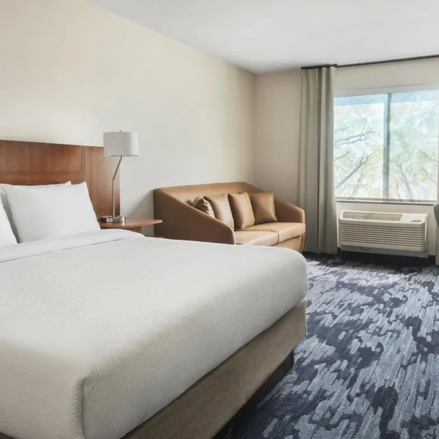 غرفة ديلوكس بسرير كينج، Fairfield Inn Suites Watertown Thousand Islands 2/6