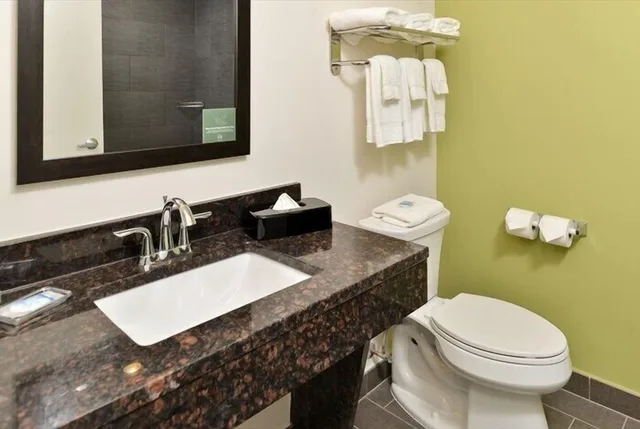 غرفة قياسية بسرير كوين، Sleep Inn Philadelphia Center City 1/1