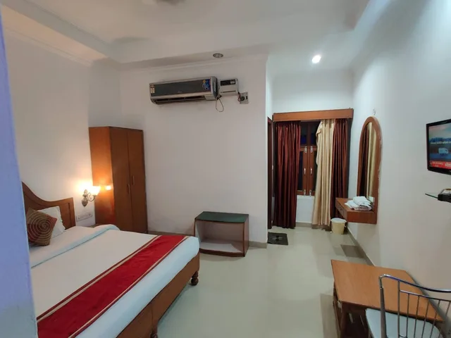 غرفة ديلوكس بسرير مزدوج، Eurostar Inn 2/6
