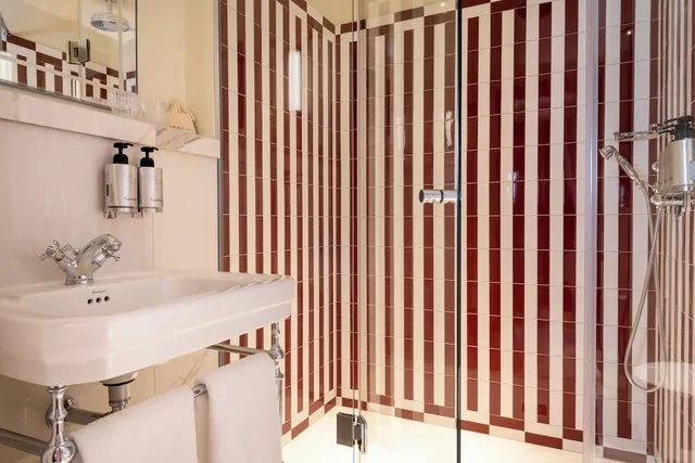 Superior, Queen Bed, Balcony, Hotel Filigrane 5/5