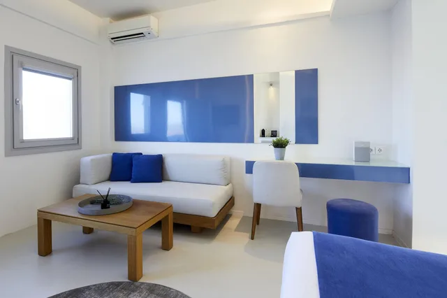 Junior Suite, Plunge Pool, Cliff Side، Alti Santorini Suites - Adults Only 4/8
